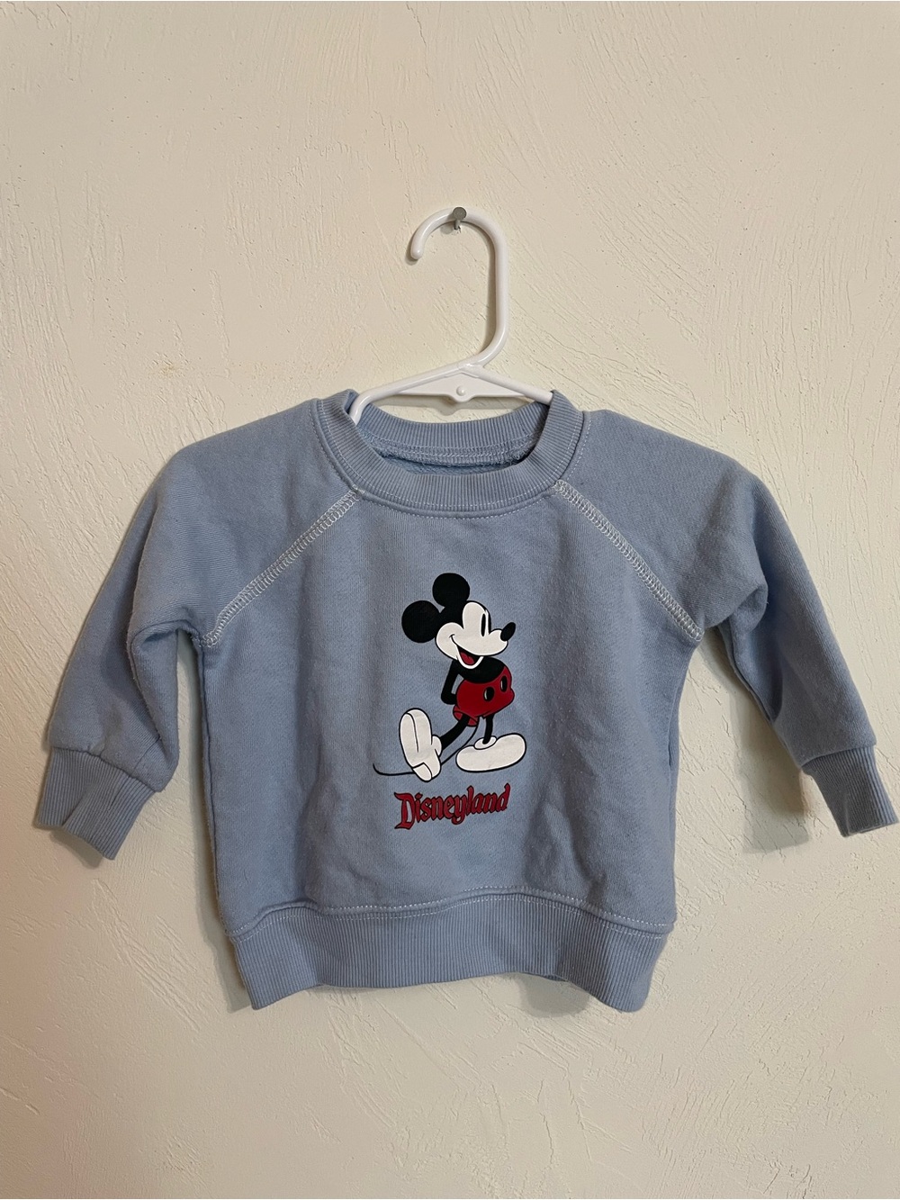Disneyland Park baby sweatshirt 6-9 mo